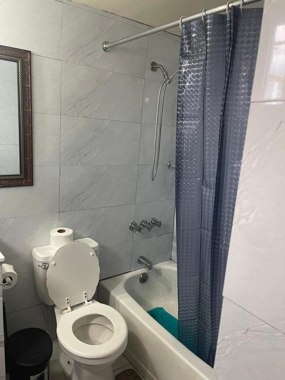 Oceanfront Condo W/ Free Parking + High Speed Wifi Negril Zimmer foto