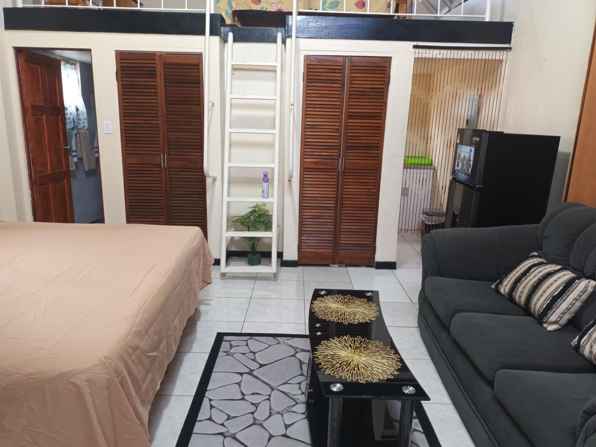 Oceanfront Condo W/ Free Parking + High Speed Wifi Negril Exterior foto